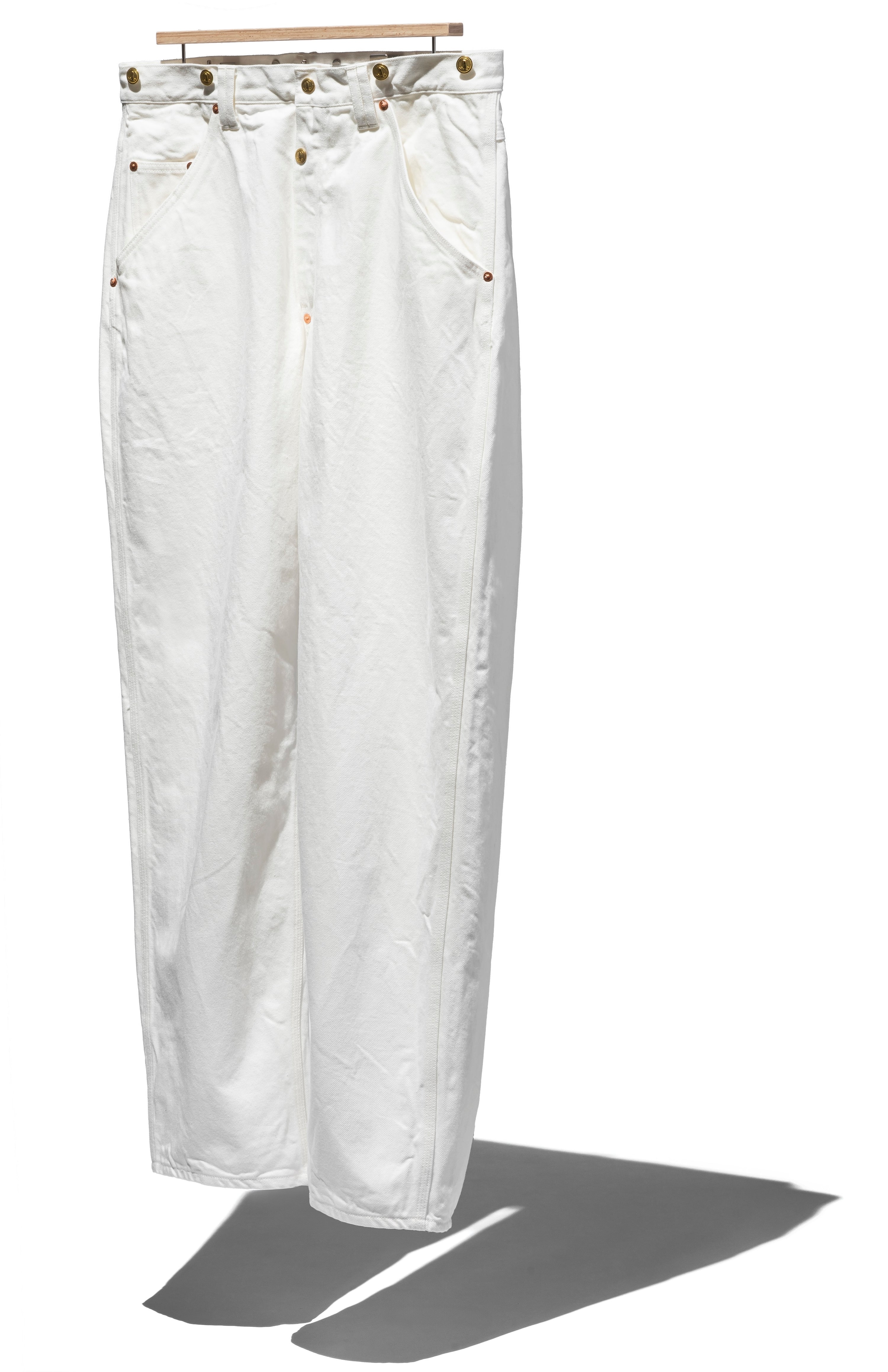 [Coming soon...] White Denim Suspender Pants – Straight Fit