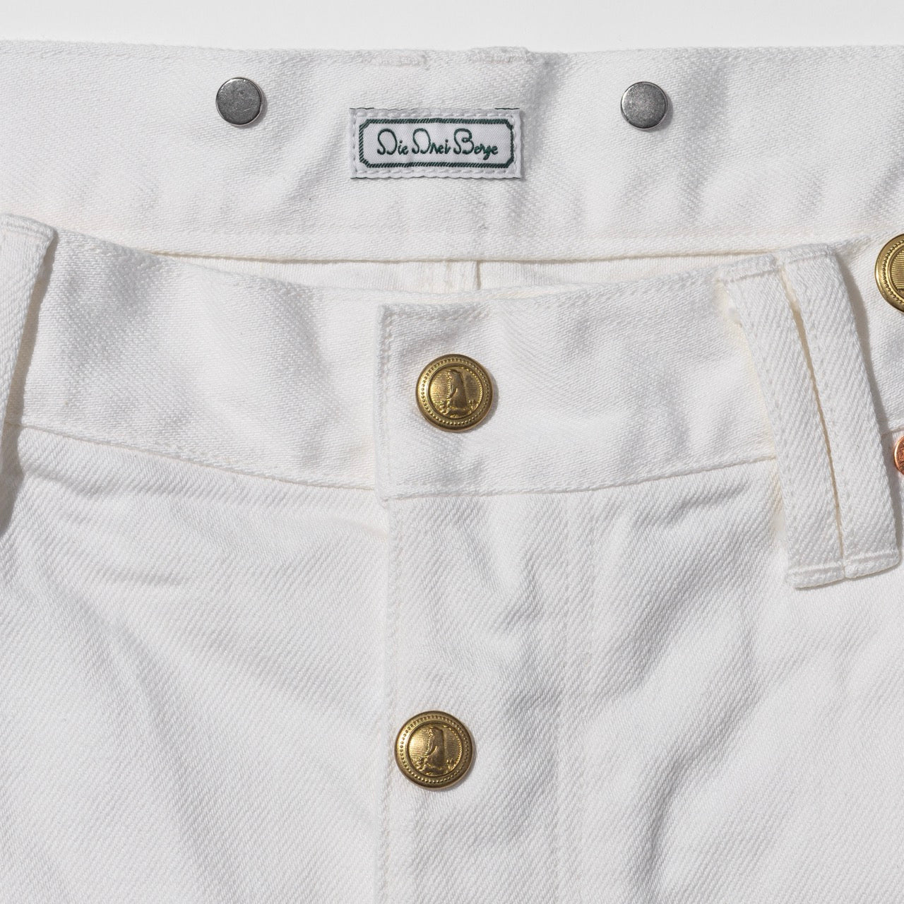 [Coming soon...] White Denim Suspender Pants – Straight Fit