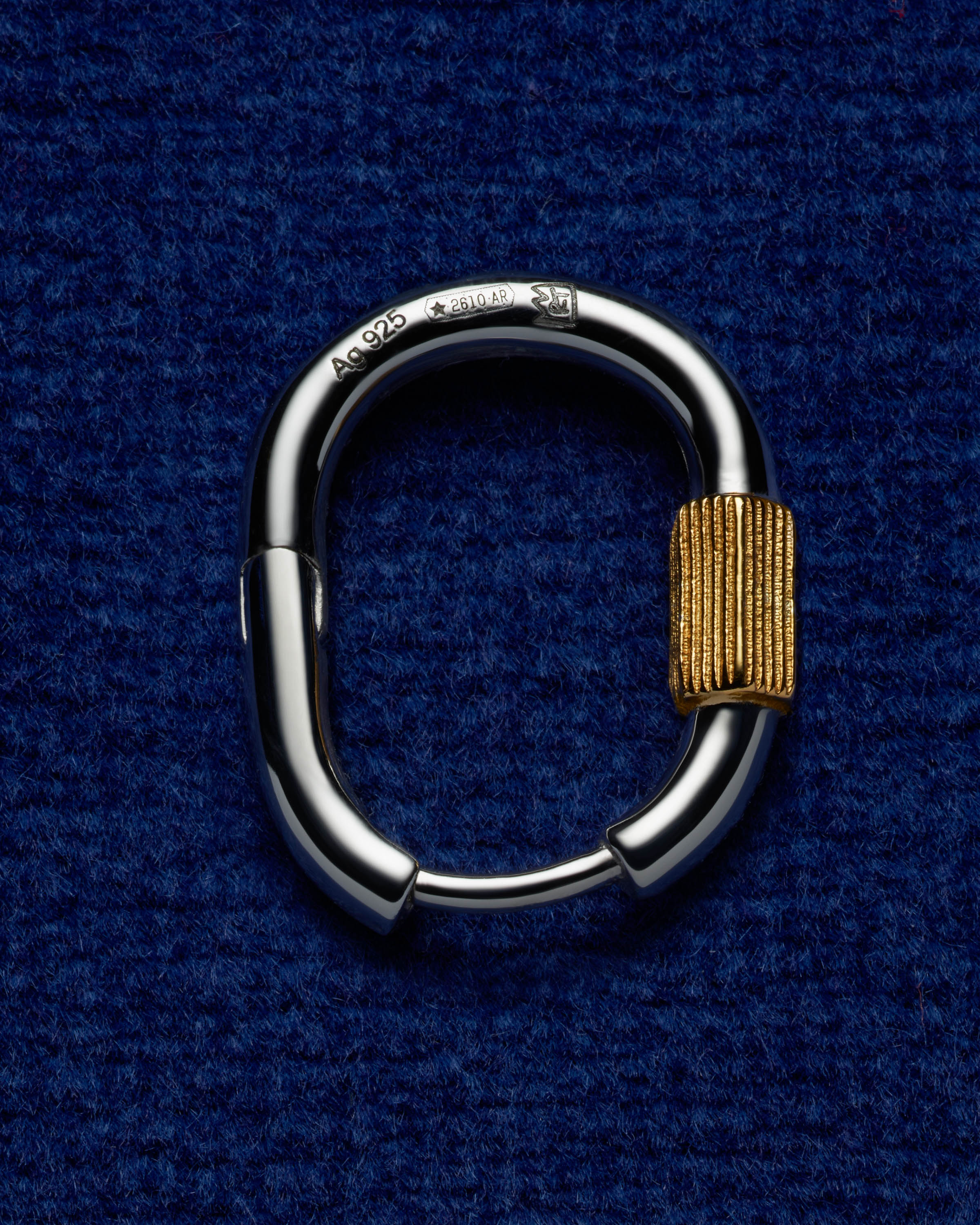 EL CAPITAN CARABINA EARINGS