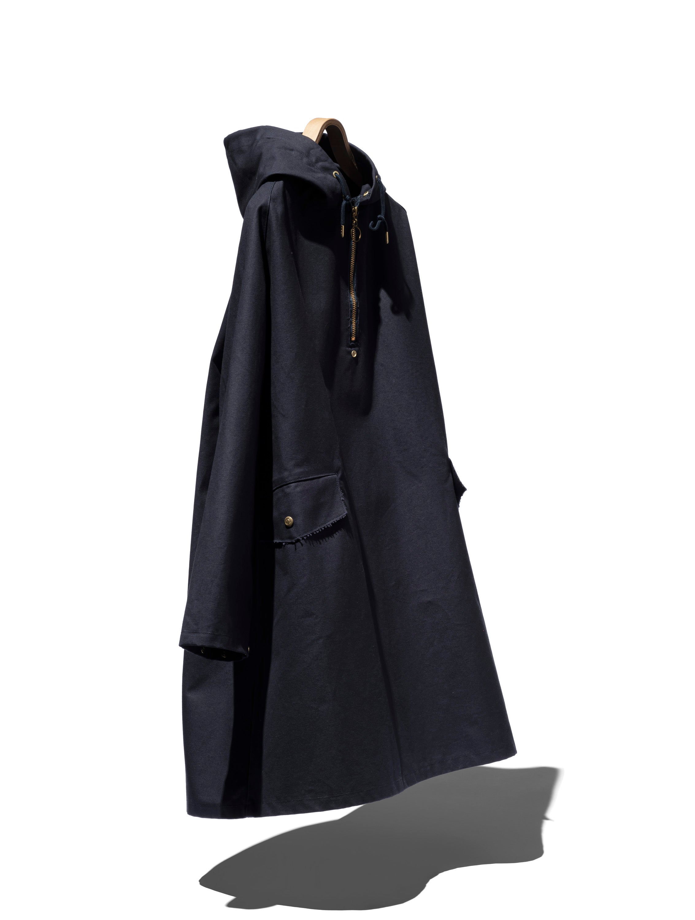 VENTILE PONCHO