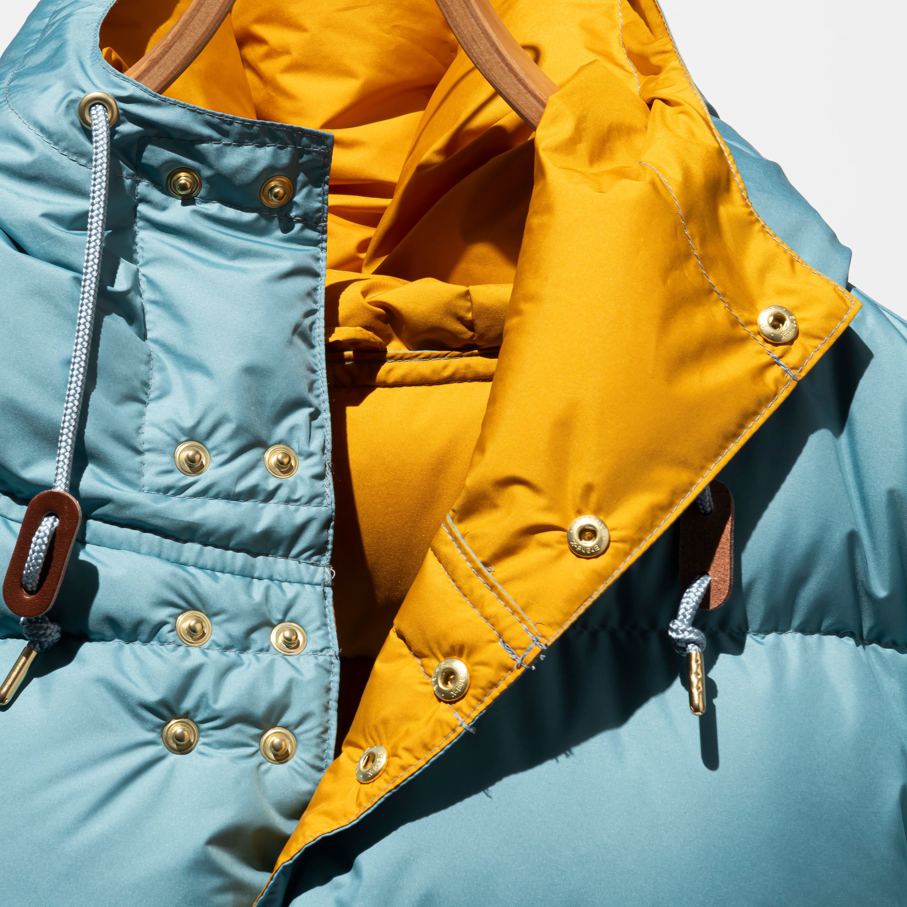 KAMO KAMO DOWN JACKET – WORDS, SOUNDS, COLORS & SHAPES JAPAN