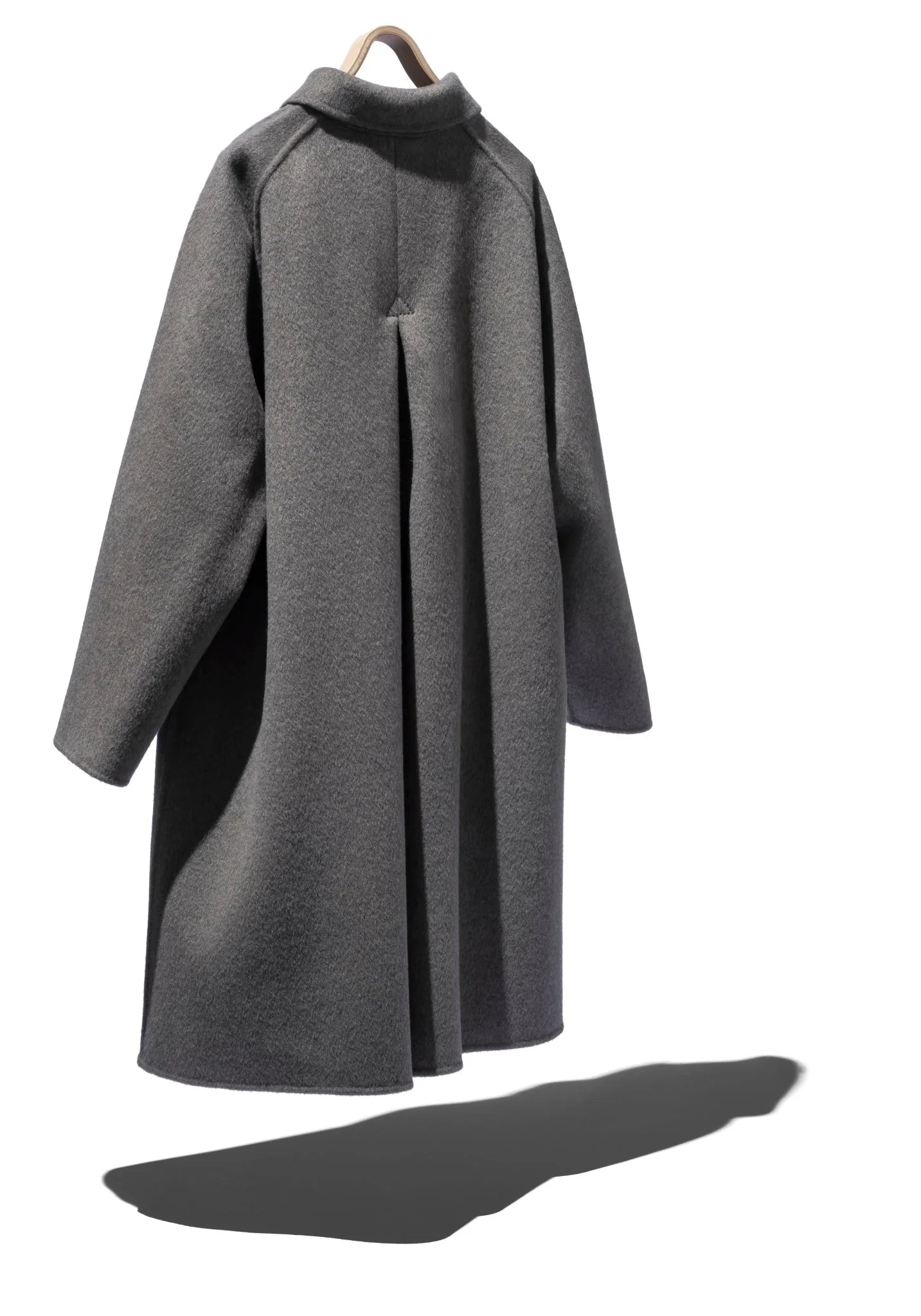 BALMACAAN COAT – WORDS, SOUNDS, COLORS & SHAPES JAPAN BALMACAAN COAT – WORDS, SOUNDS, COLORS & SHAPES JAPAN